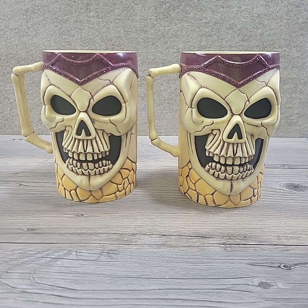 Vintage 90s Halloween Skull Mug Stein Easter‎ Unlimited Hard Resin Party Cup 6"